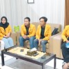 Menerima kunjungan mahasiswa Universitas Mulawarman