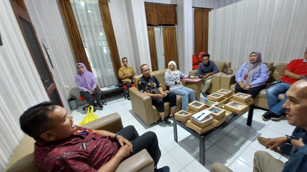 Rapat persiapan penyaluran Bantuan Pangan ( Banpan )