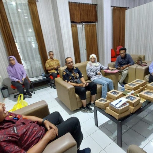 Rapat persiapan penyaluran Bantuan Pangan ( Banpan )