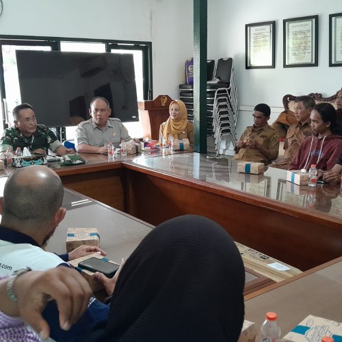 Mendampingi tamu dari Pusat, Pj.Swasembada Pangan Samarinda 2025