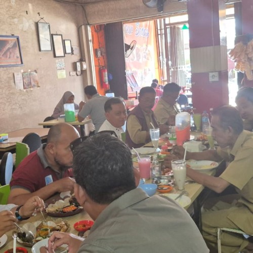 Mendampingi tamu dari Pusat, Pj.Swasembada Pangan Samarinda 2025