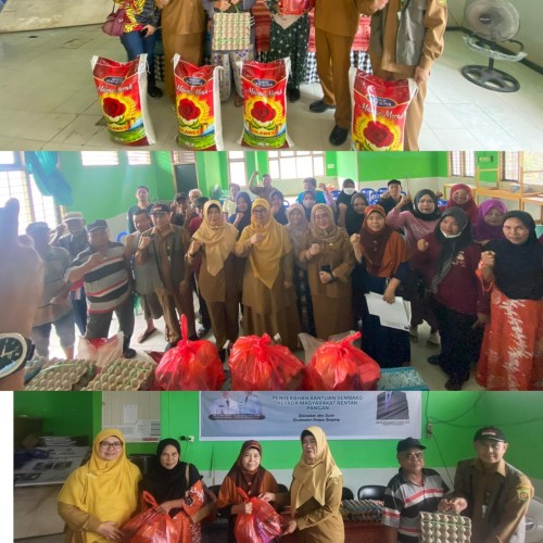 Acara Penyerahan Bantuan Sembako Kepada Masyarakat