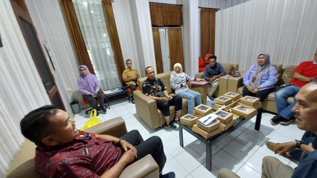 Rapat persiapan penyaluran Bantuan Pangan ( Banpan )