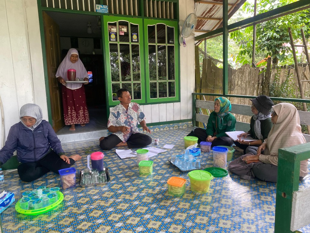 Arahan dari Kabid TPHP terkait pengembangan budidaya kopi di poktan Mitra Lestari Bantuas