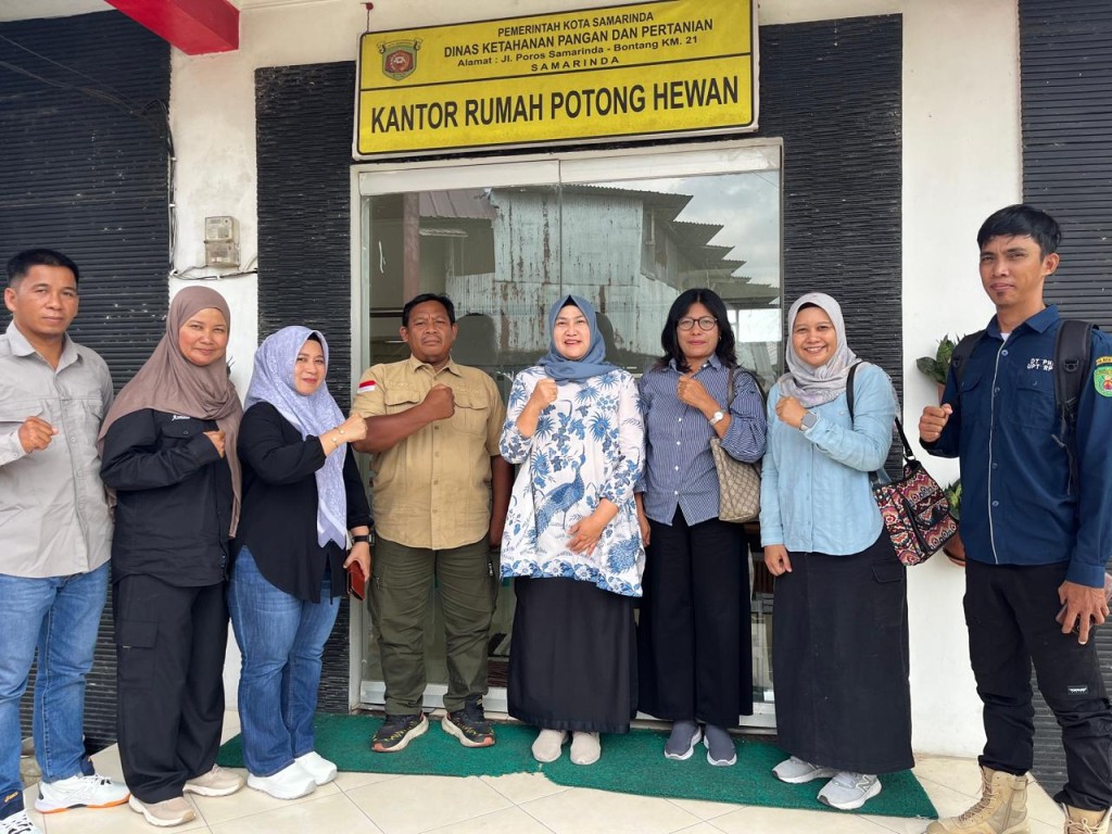 Menerima kunjungan dari RPH Kutai Timur